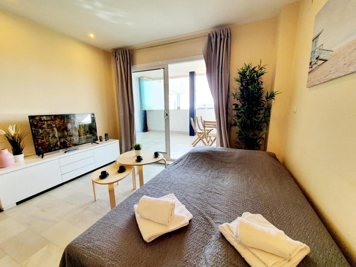 Cozy Apartment On The Beach Sitio de Calahonda Eksteriør bilde